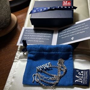 ⚜️Mignon Faget⚜️Roman Numeral necklace